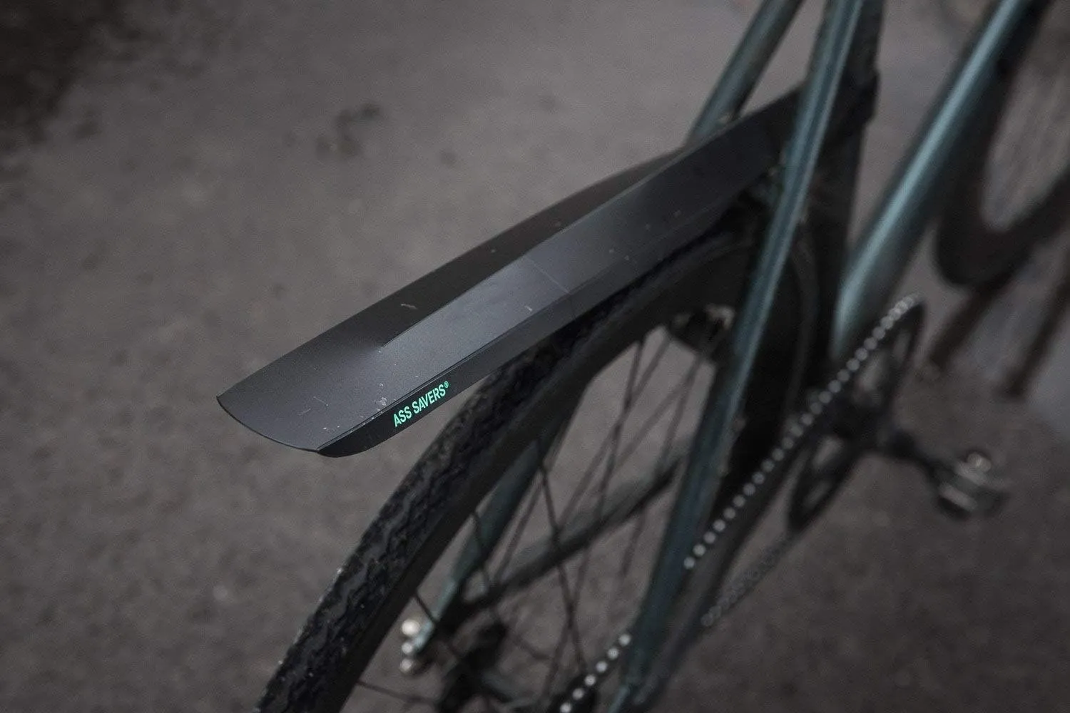 Ass Savers - Fendor Bendor - Rear Mudguard for Bicycles, Lightweight, Easy to Install, Excellent Coverage, Regular Size for Urban and Road Bikes, Big Size for Gravel or MTB, Swedish Design