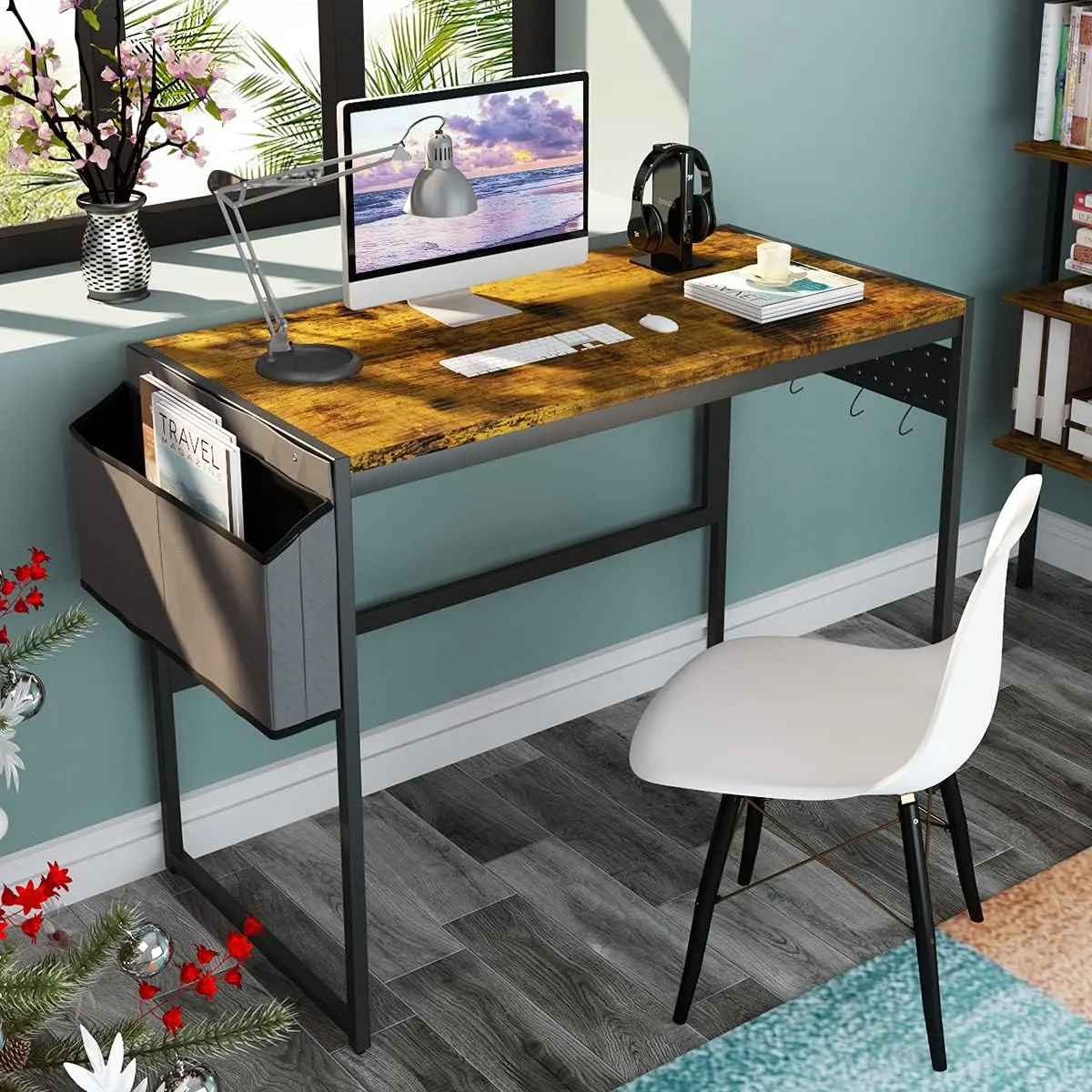 AWQM Computer Desk 39-Inch Writing Desk Home Office Small Study Workstation Industrial Style PC Laptop Table with Storage Bag and 4 Hanging Hooks，Industrial Brown