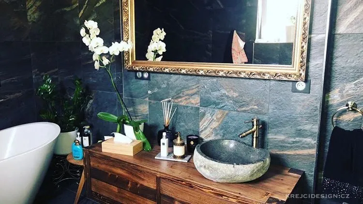 Bamboo Bronze Design Bathtub Faucet with Shower