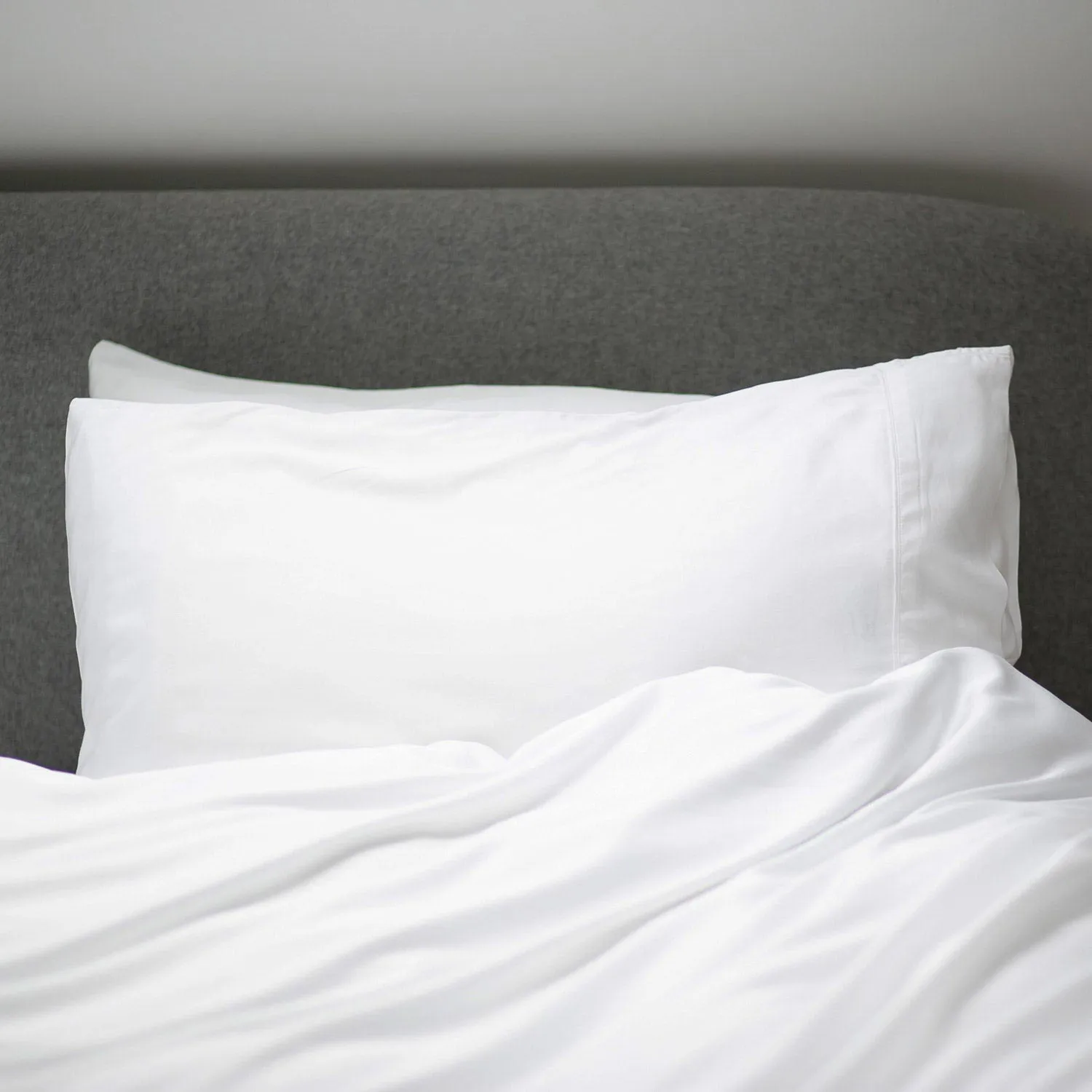 Bamboo Sleep Mask & Pillowcases Organic: Bedtime Gift Set