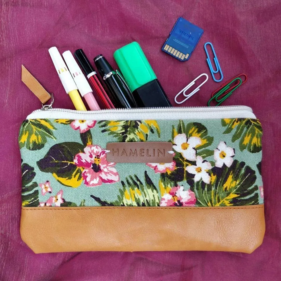Blooming wild - Multi-purpose pouch