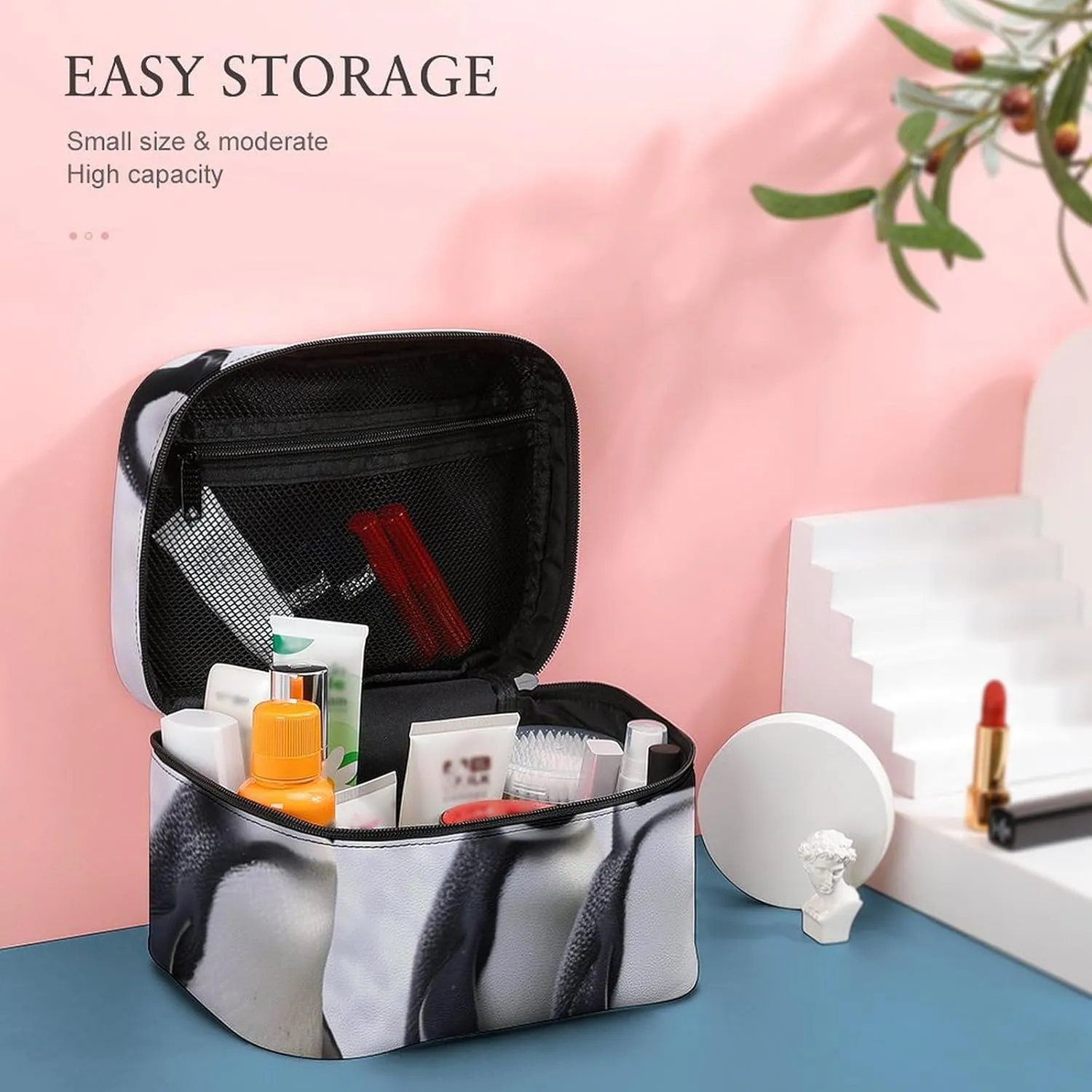 Cosmetic Bag Portable Animals And Snowfield Toiletry Bag Large Capacity Travel Makeup Bag Beauty Makeup Organizer for Full-Sized Shampoo Conditioner Brushes Set Makeup Accessories