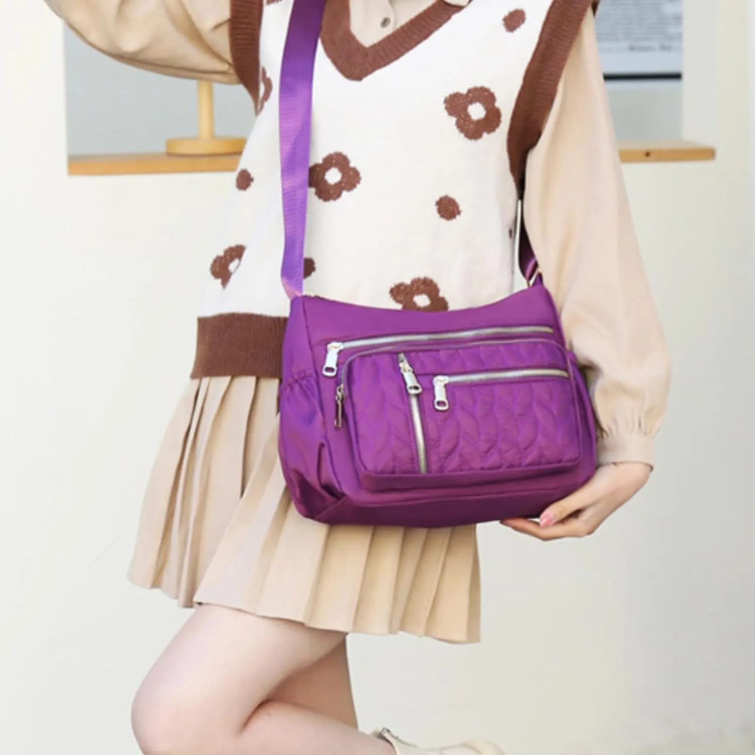 Crossbody Bag for Women, Waterproof Shoulder Bag with Adjustable Strap, Casual Nylon Purse Handbag for Women