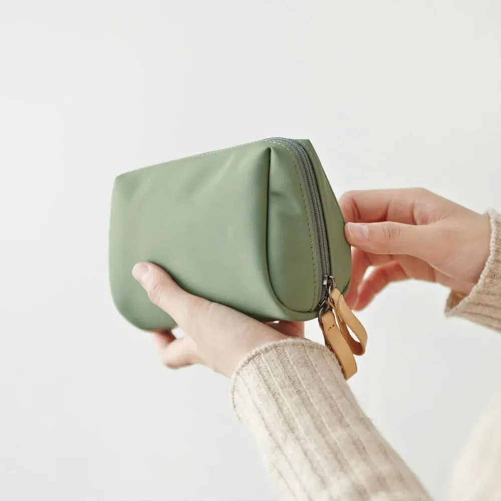 Elena | Compact and travel-friendly beauty organizer