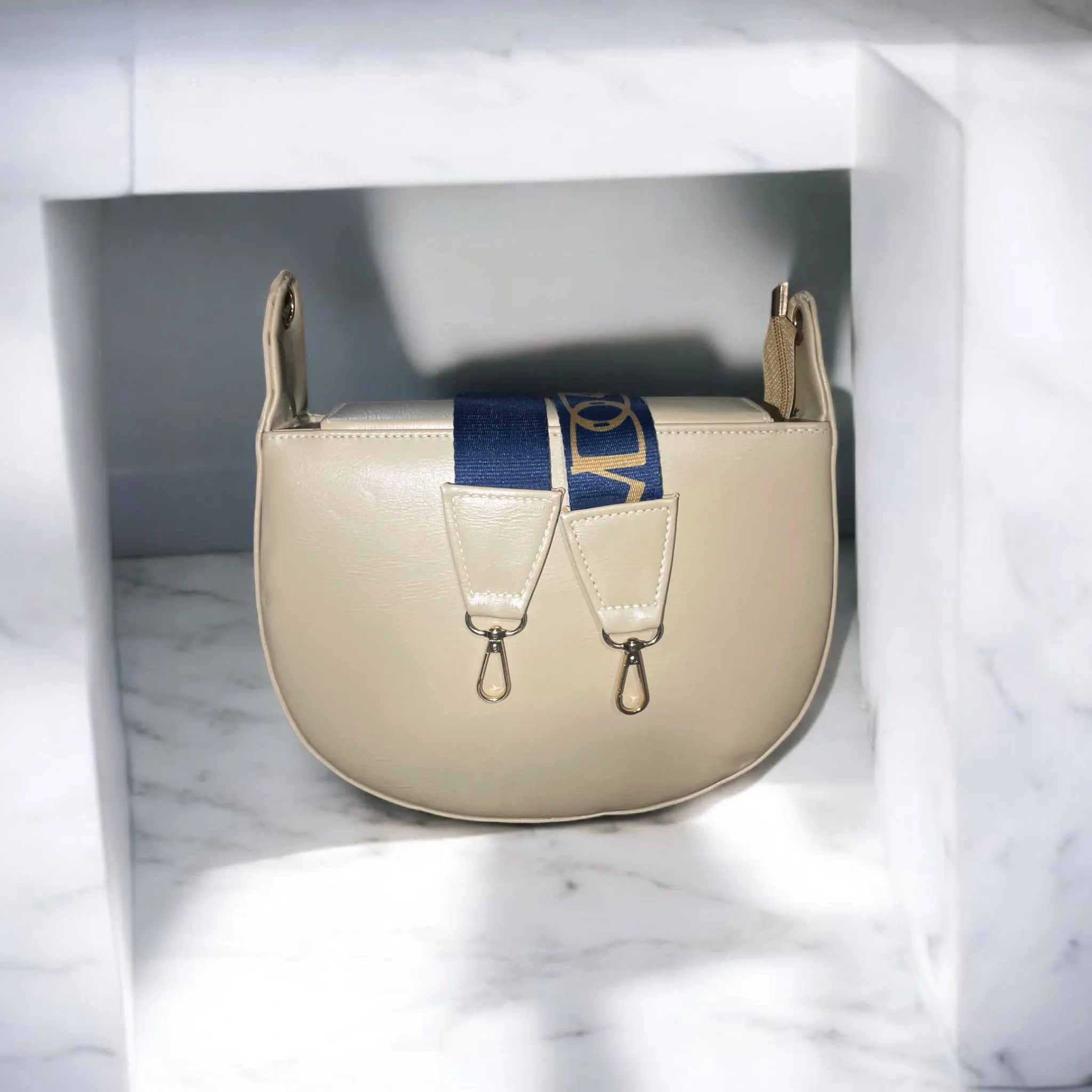 Fancy Carry