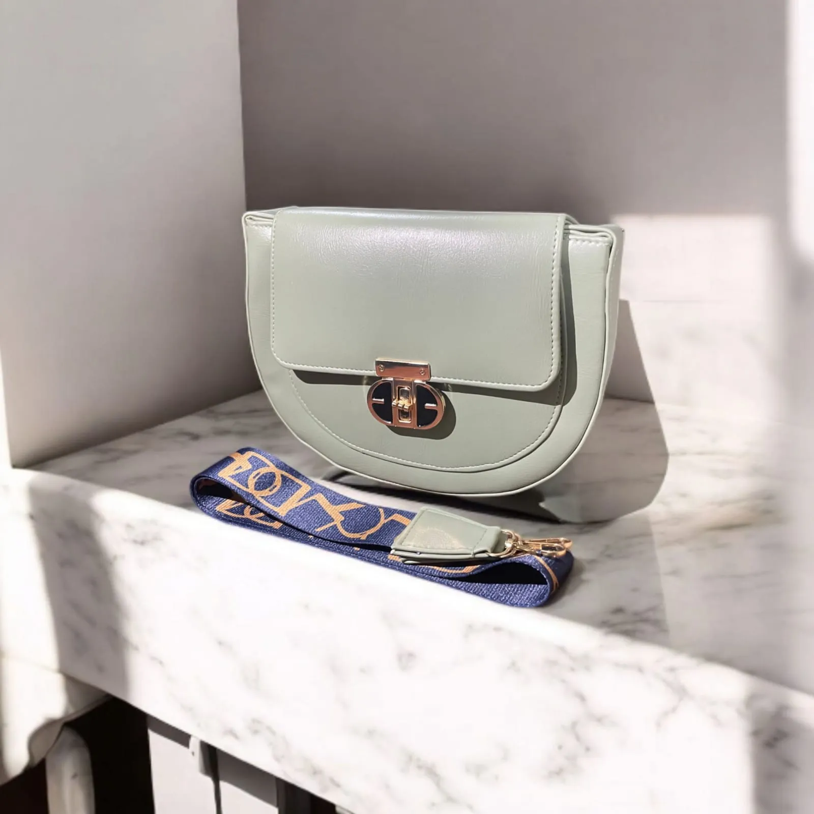 Fancy Carry