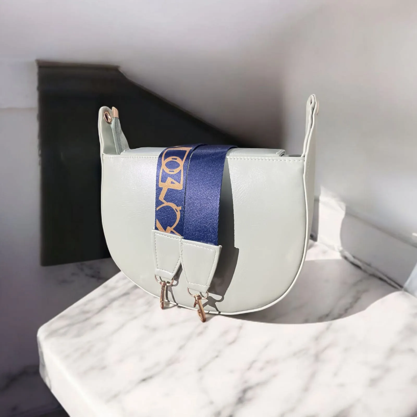 Fancy Carry