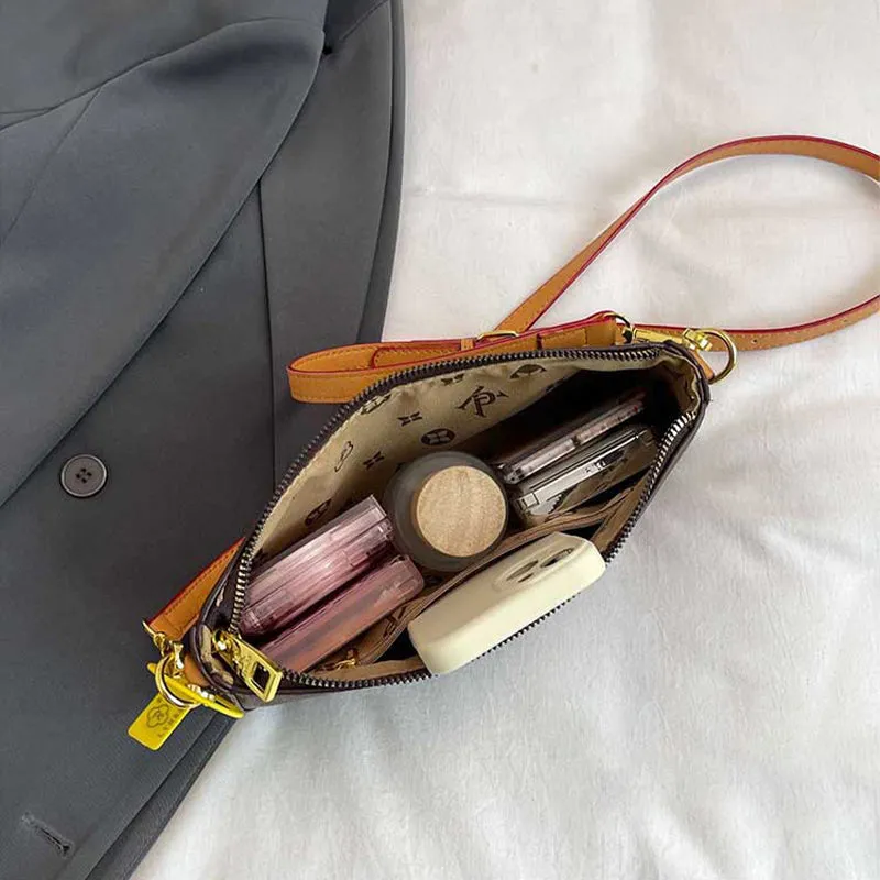 Fashionable multifunctional women's bag