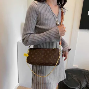 Fashionable multifunctional women's bag
