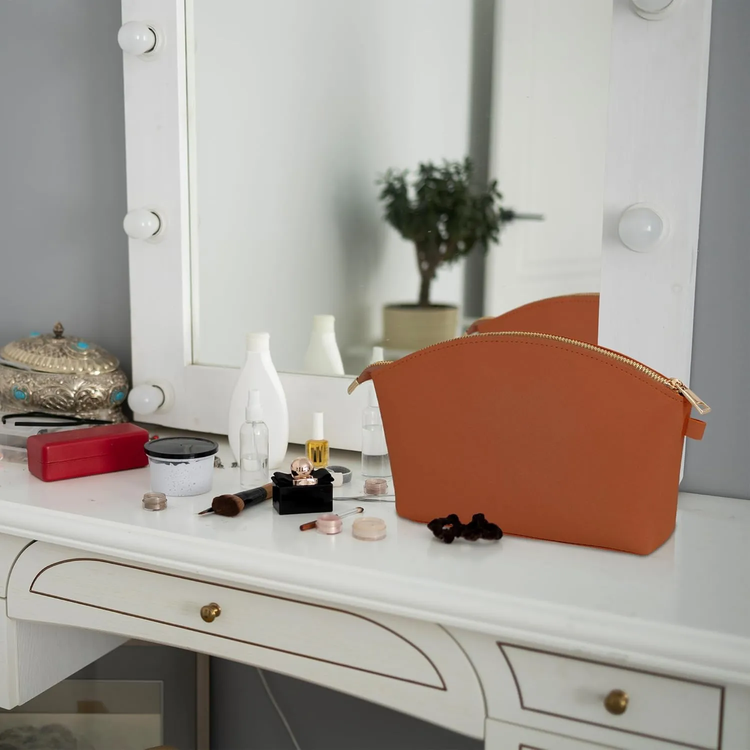 HIFA Leather Makeup Case; Perfect Size - Top Zipper Closure