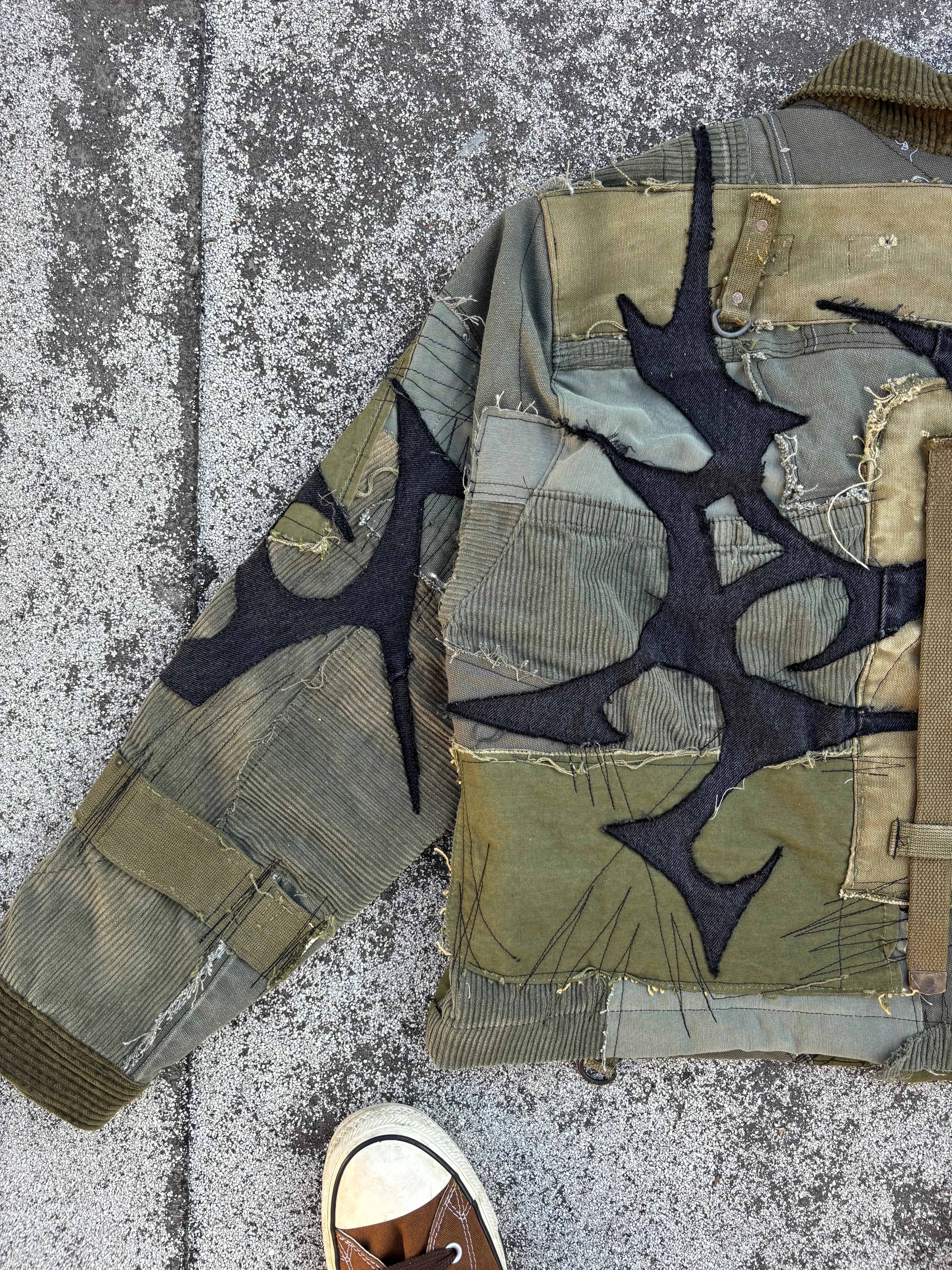HIVE.MENTALITY Tribal patchwork military jacket