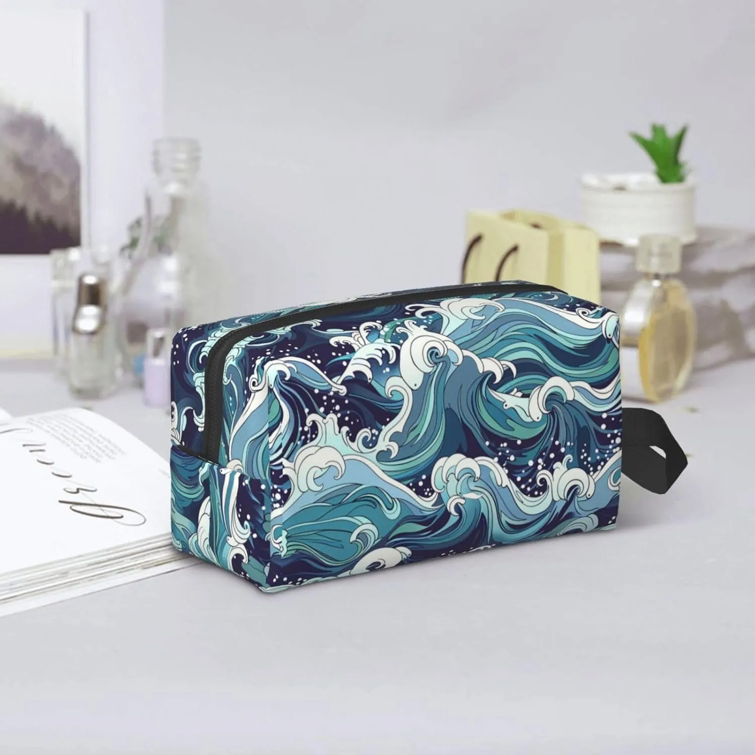 Japanese Ocean Waves Travel Toiletry Bag for Women Men, Portable Hanging Toiletry Bag, Waterproof Dopp Kit Cosmetic Organizer, Large Capacity Shaving Bag Makeup Bag