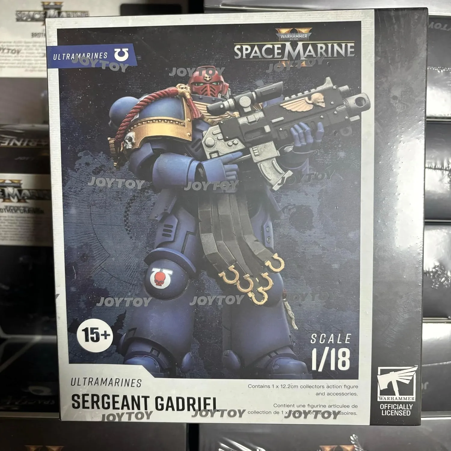 JOYTOY Warhammer 40k Space Mrine Ultramarines Sergeant Gadriel 5in 1/18 Scale Collectible Action Figure with Exquisite Design, Gifts for Fans & Collectors