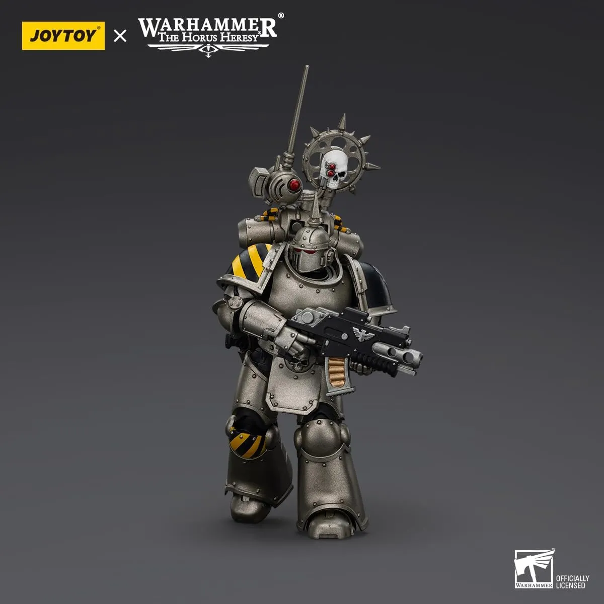 JOYTOY Warhammer The Horus Heresy 1/18 Action Figure 5.4" lron Warriors MKlIl Tactical Legionary with Nuncio-vox