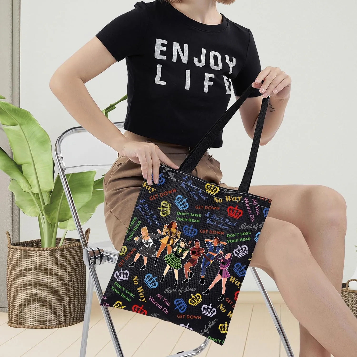 LEVLO Musical Queen Cosmetic Bag Theater Drama Fans Gift Six Queen Musical Make Up Zipper Pouch Bag