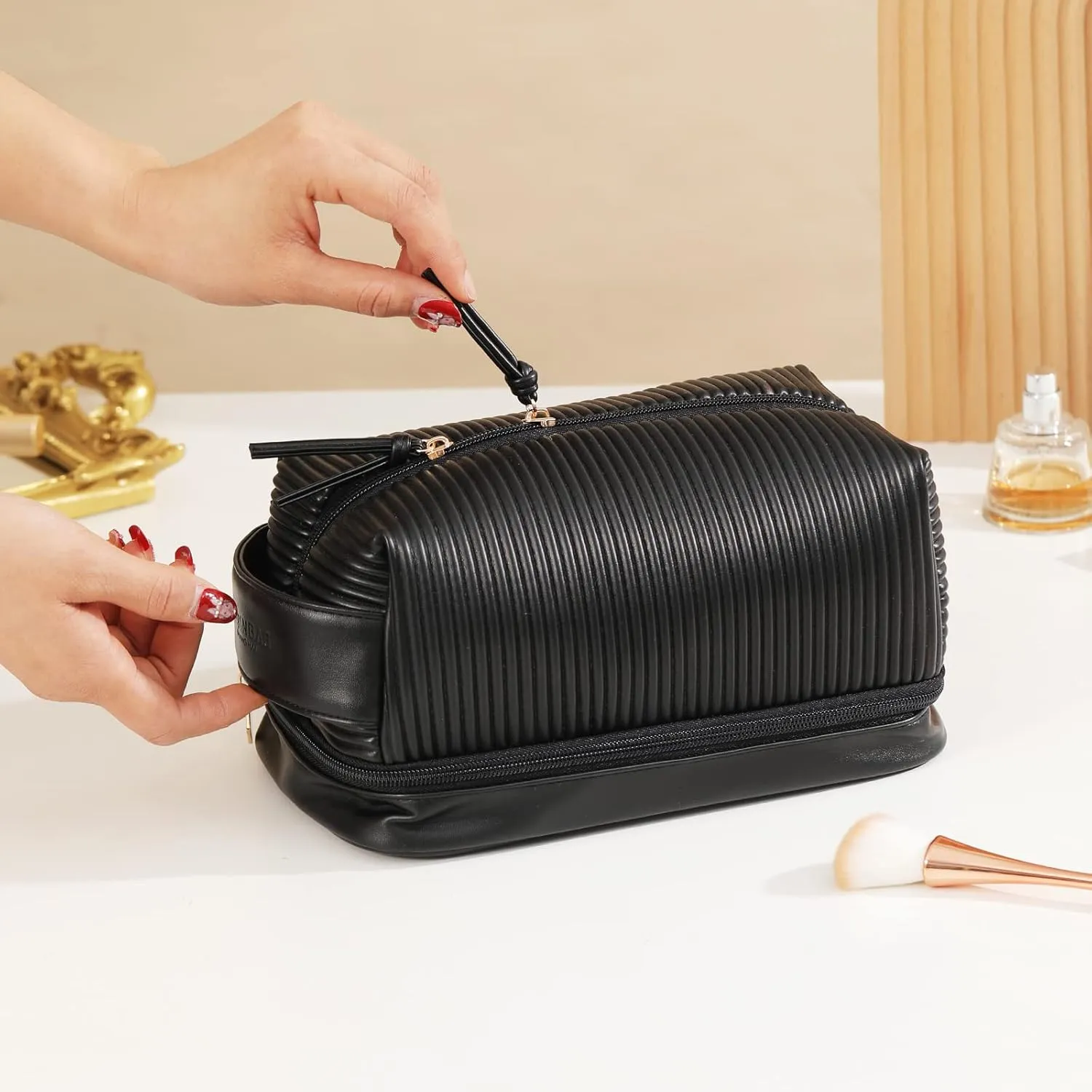 Makeup Bag, Large Double Layer Waterproof Travel Bag with Handle and Brush Compartment for Women (Black)