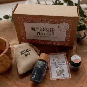 MONSTER MASHUP MINI POTION KIT