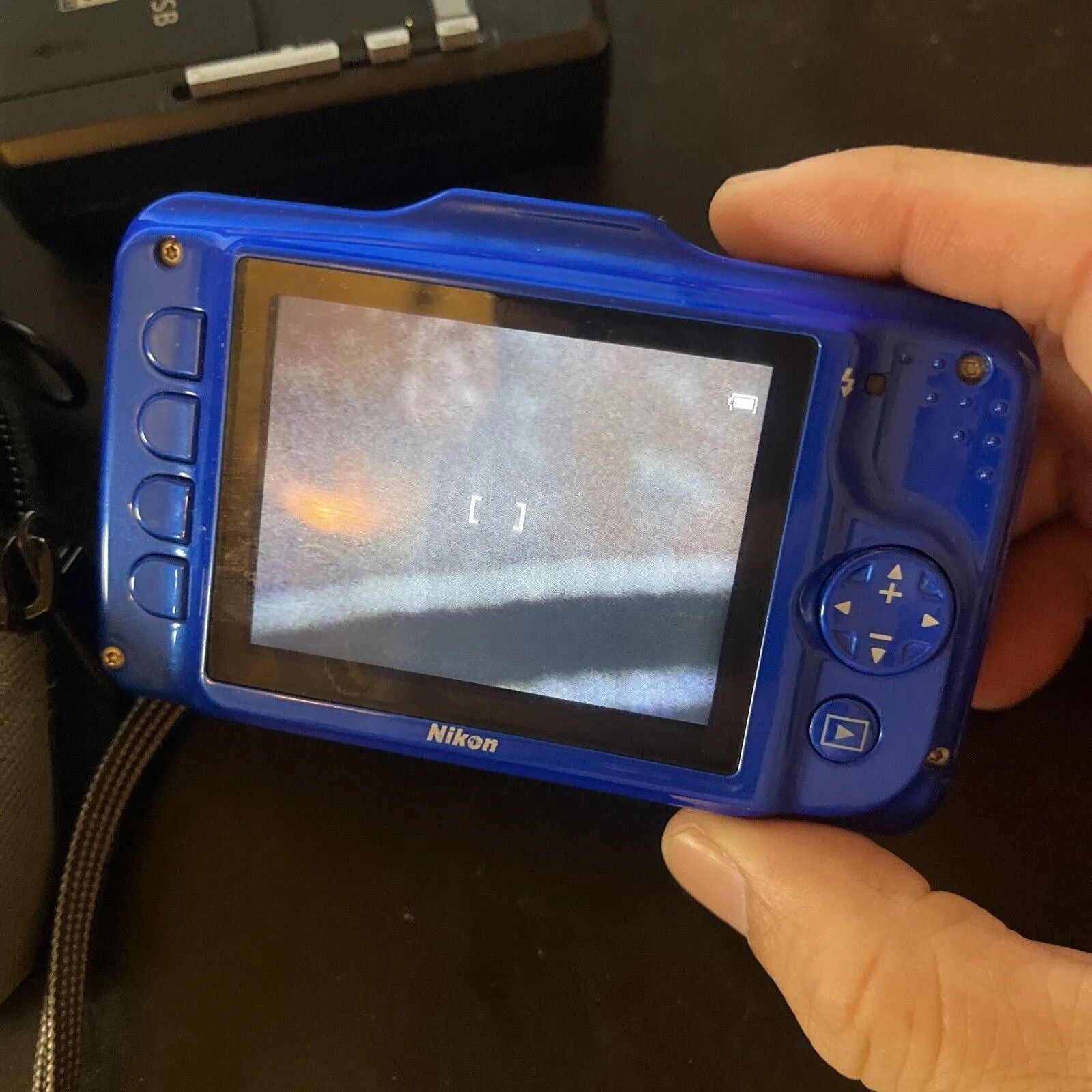 Nikon Coolpix S31 Waterproof Shockproof Digital Camera 10.1MP Blue