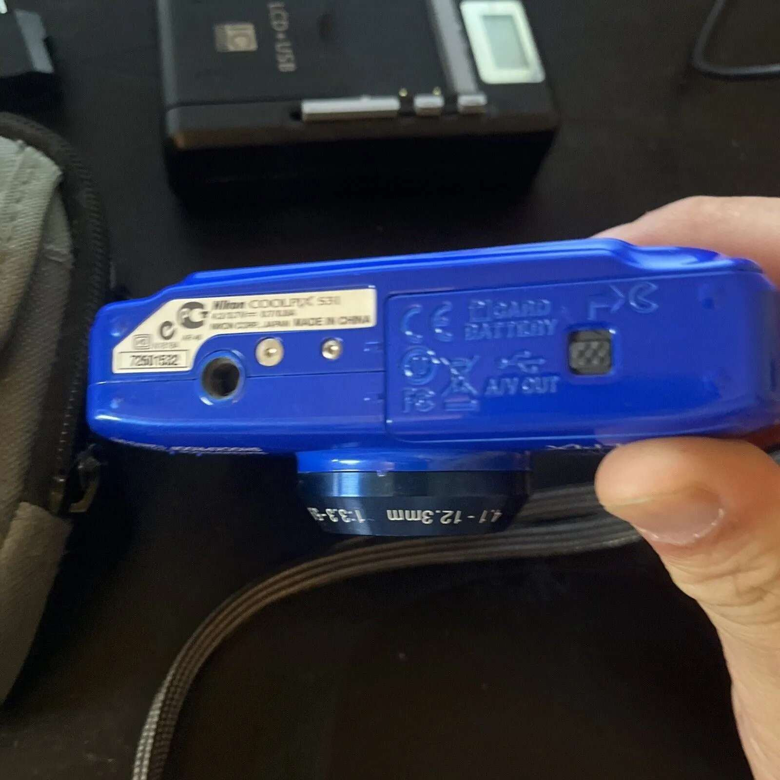 Nikon Coolpix S31 Waterproof Shockproof Digital Camera 10.1MP Blue
