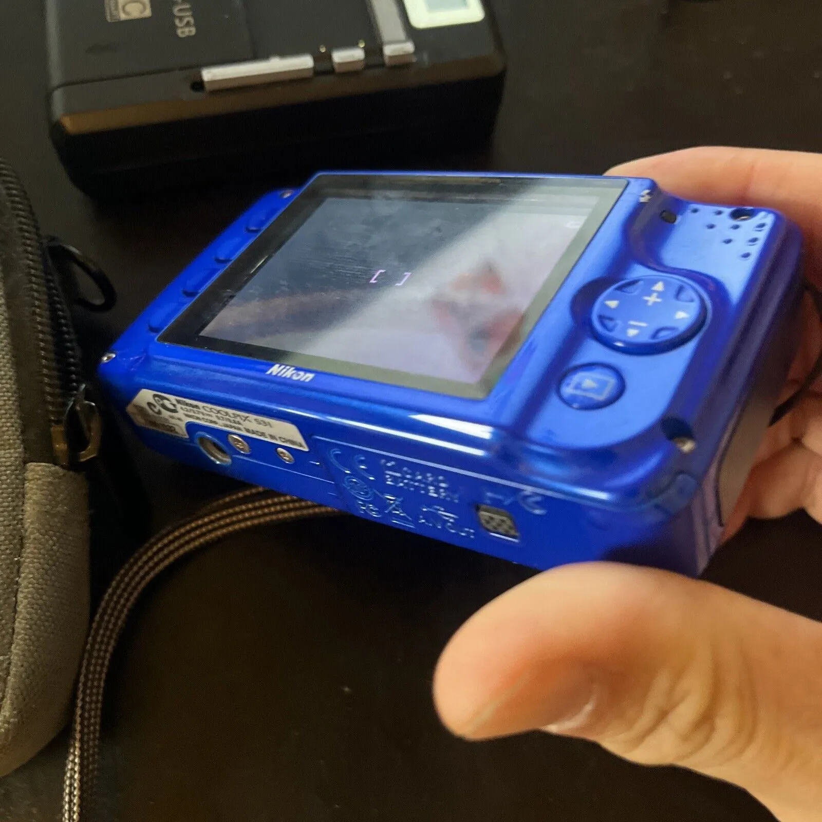 Nikon Coolpix S31 Waterproof Shockproof Digital Camera 10.1MP Blue