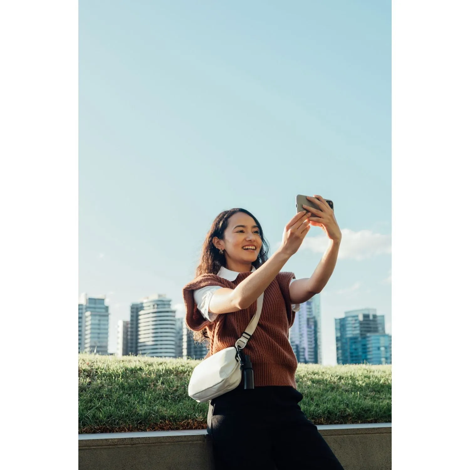 Orbitkey Urban Sling Bag Plus 6L (Terracotta)