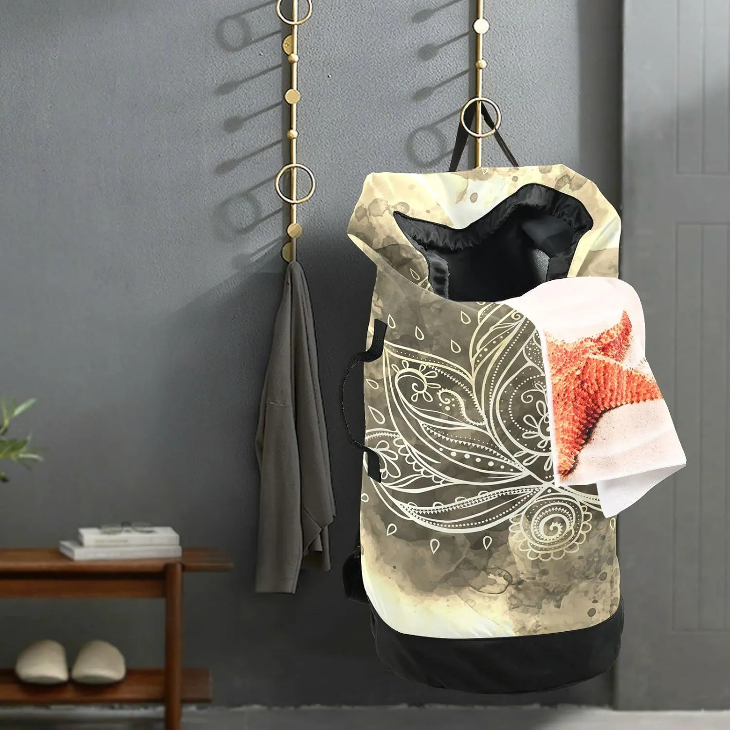 Oyihfvs Vintage Boho Lotus Flower Mandala Backpack Laundry Bag, Laundry Backpack with Shoulder Straps, Waterproof Nylon Clothes Hamper Bag for Men Women Yoga Backpack