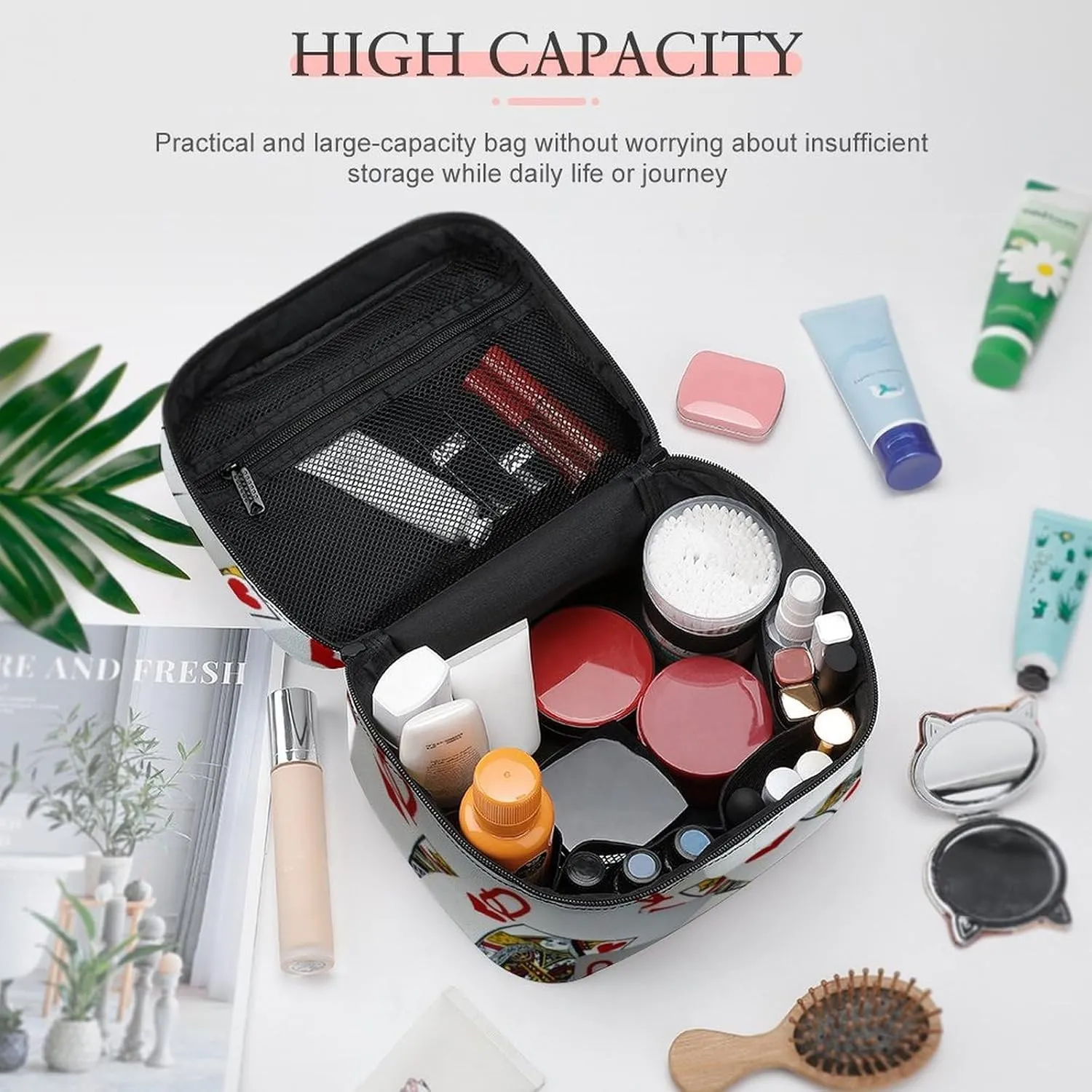 Page Full Of Queens Playing Cards Portable Large Capacity Portable Makeup Bag with Zipper