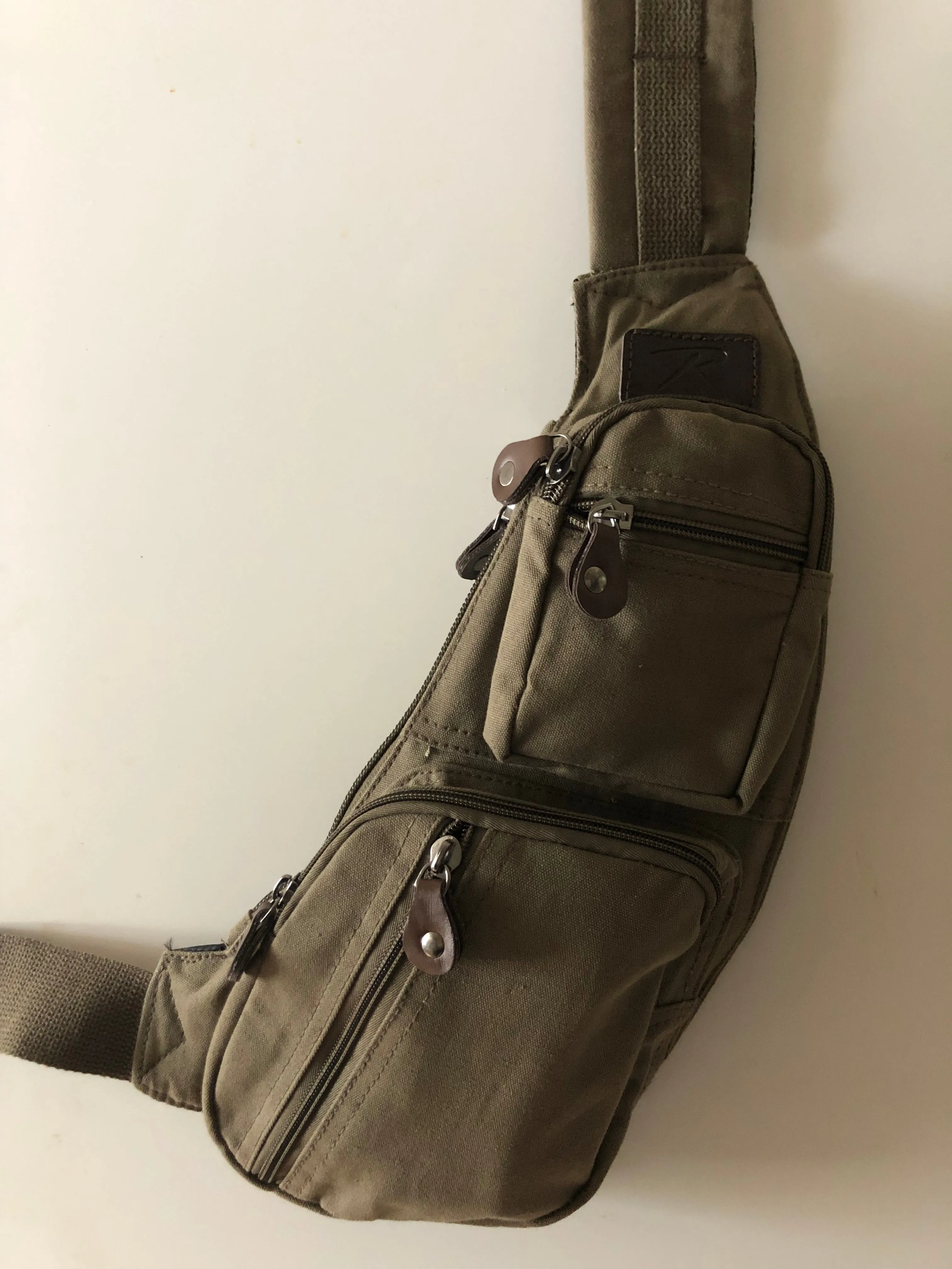 Renegade Cross Chest Sling Bag