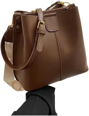 Stylish Crossbody Bag with Adjustable Shoulder Strap - Large Capacity and Exquisite Hardware (Brown)