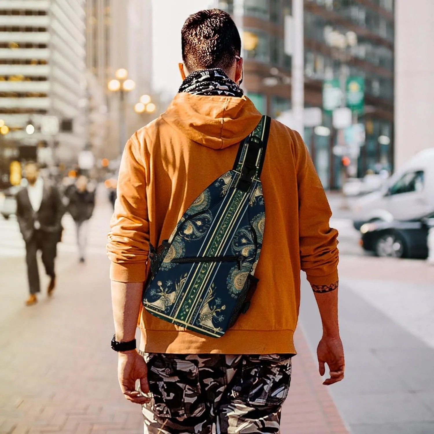 Supdreamc Men & Women Gym Crossbody Sack Satchel Outdoor Hiking Bag, Boho Vintage Paisley Bandana Print Sling Bag Backpack Backpacking for Travel Hiking - Small Tool Backpack