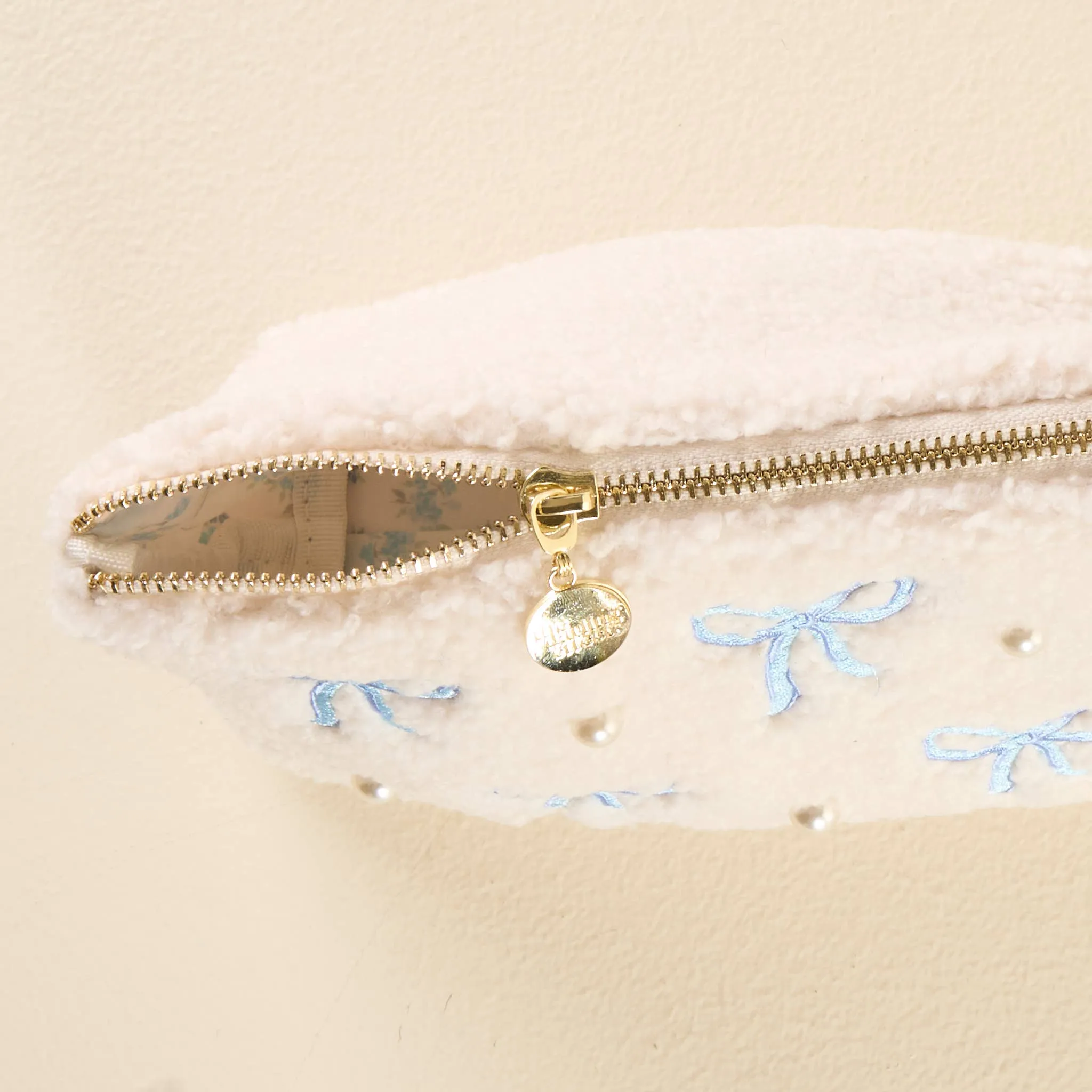 Teddy Pouch-Bows Blue