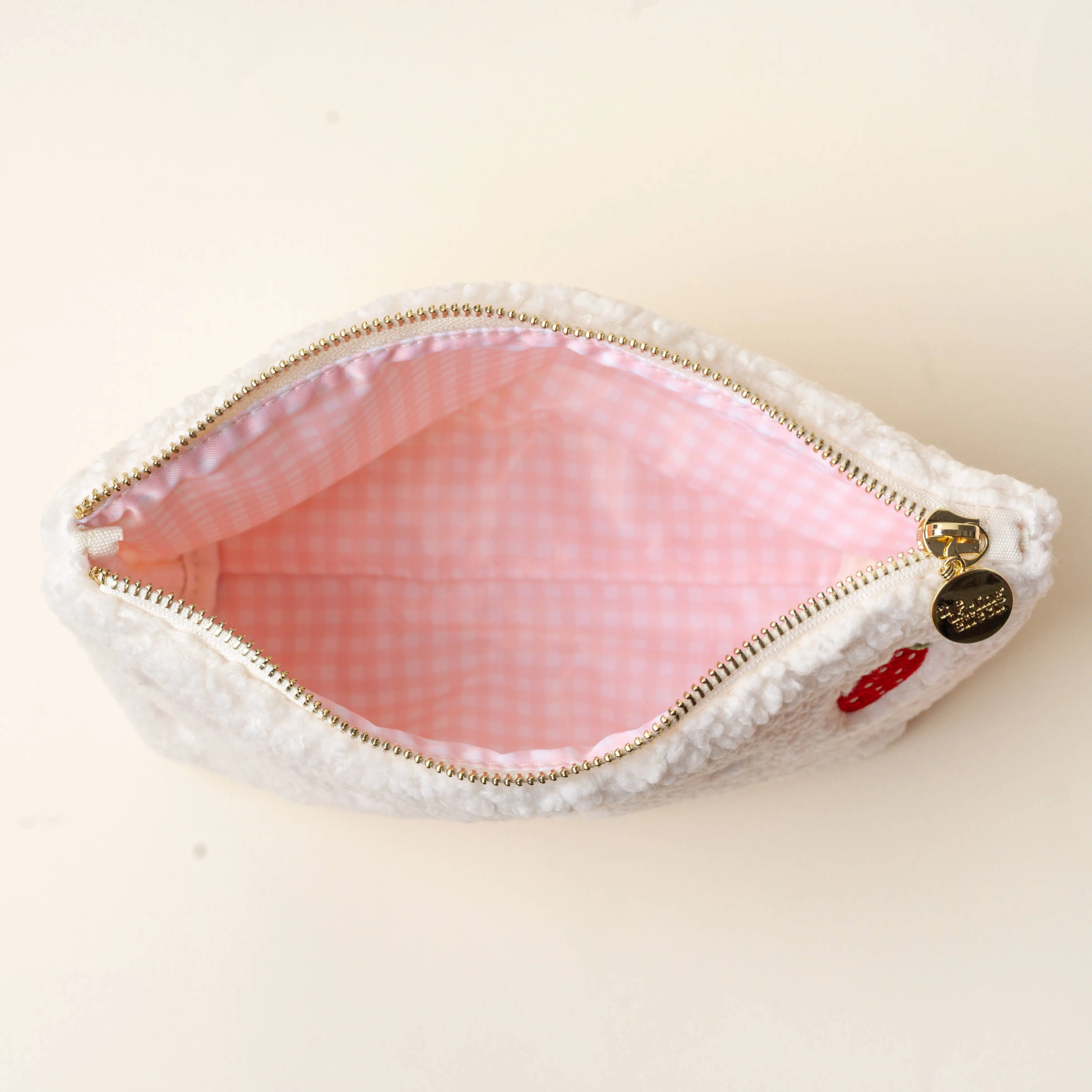 The Darling Effect - Teddy Pouch-Strawberry Fields