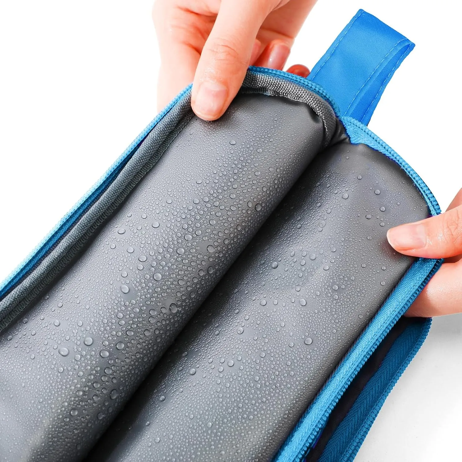 Tie Dye Toiletry Bag for Girls, Travel Toiletry Bag for Teen Girls Cosmetic Bag Makeup Bag Waterproof Hanging Wash Bag Toiletries, Blue
