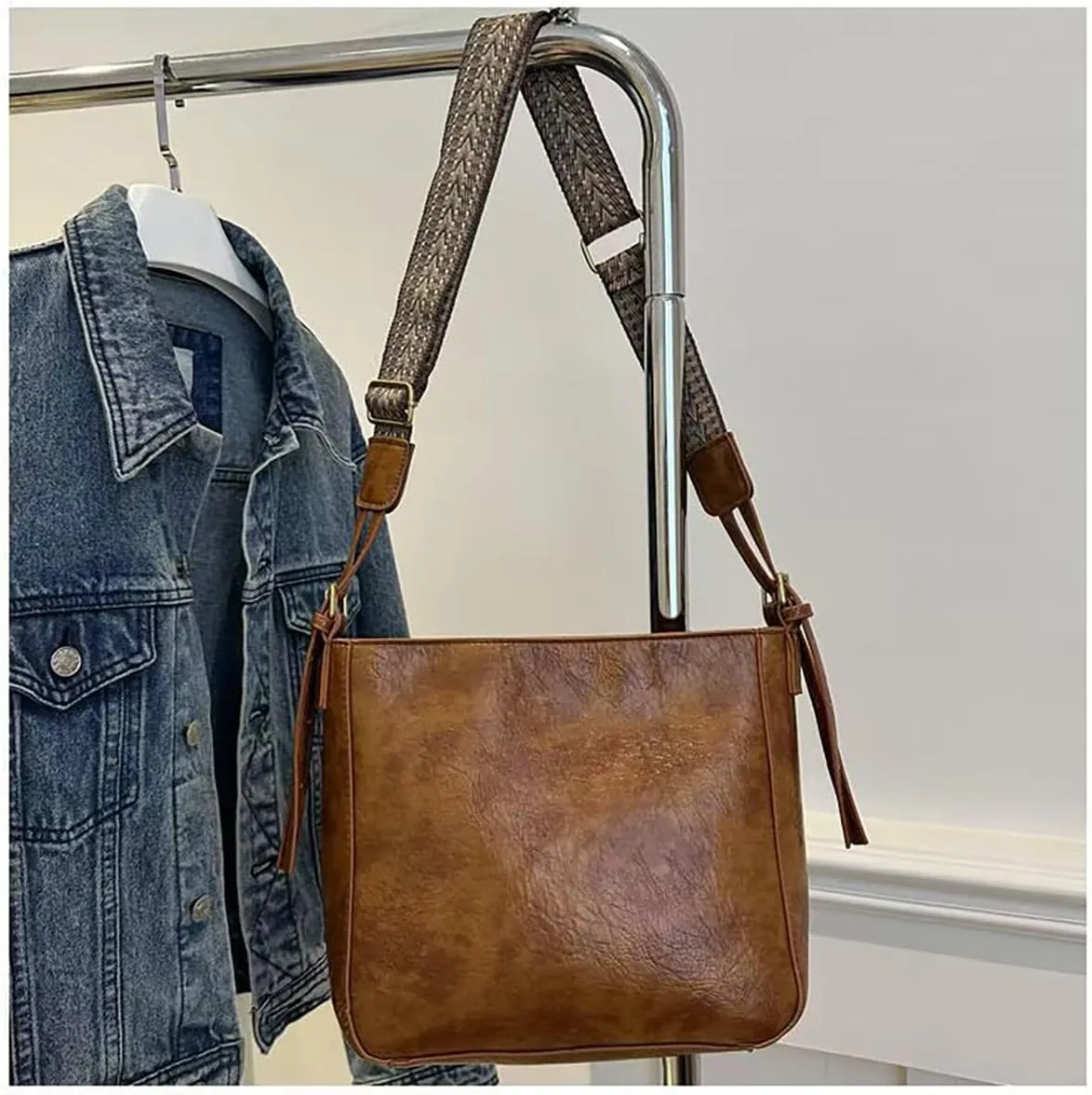 Vintage women's large capacity crossbody bag, fashionable 2-piece handbag wallet, adjustable guitar strap (Light brown)